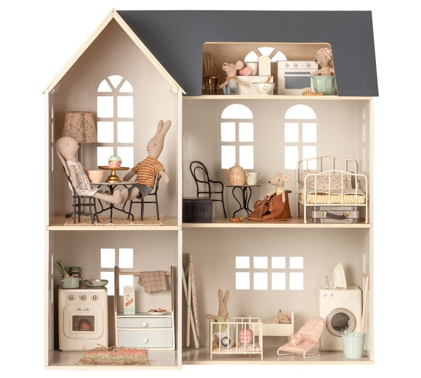 Doll House