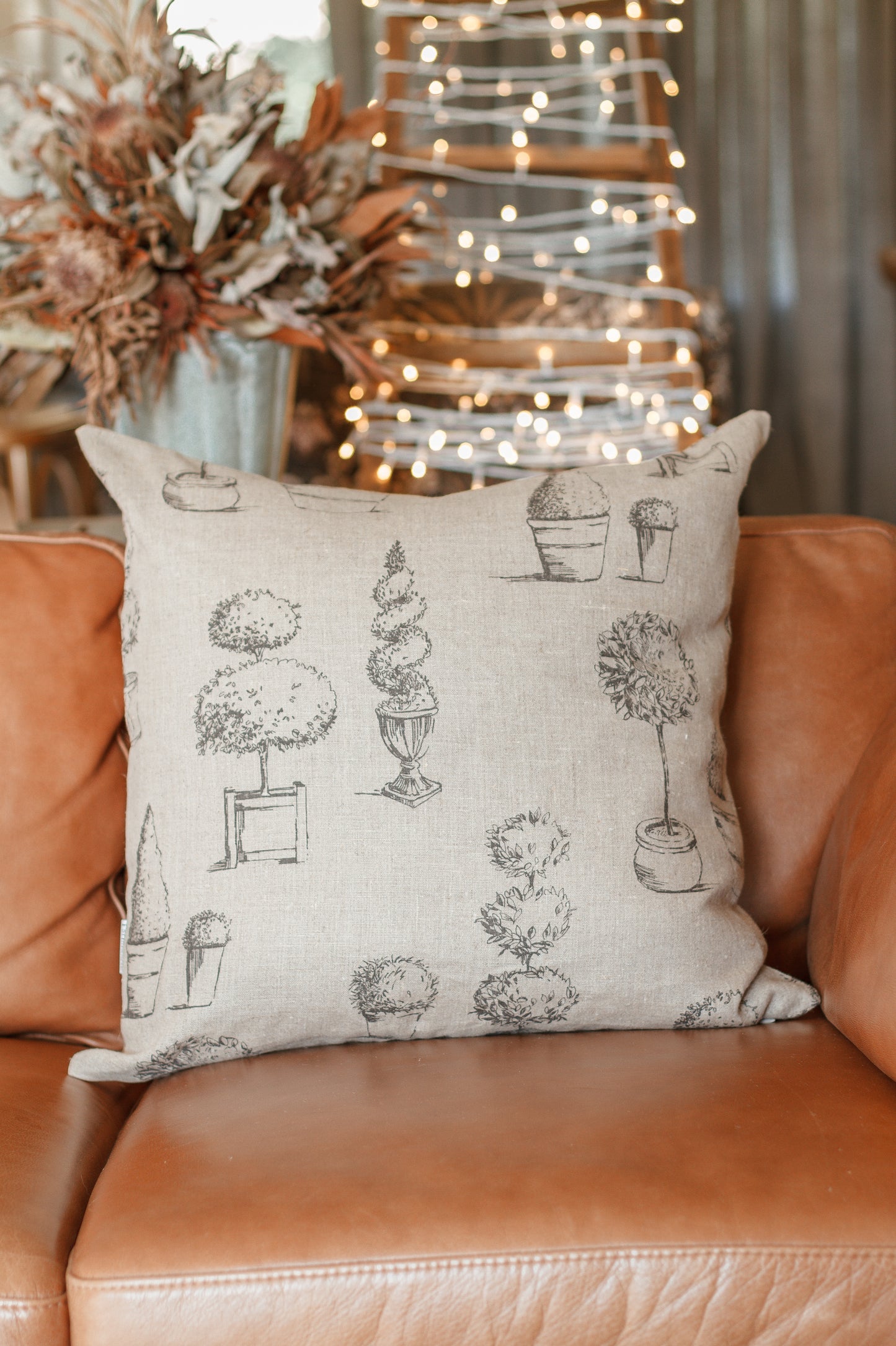 Farmhouse Linen cushion - Cottage Garden