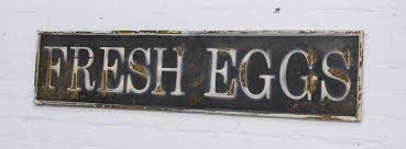 Fresh Eggs Sign